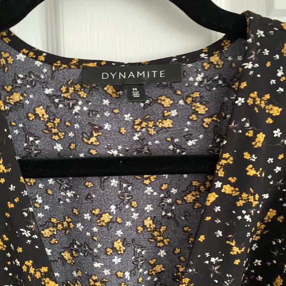 Dynamite Wrap Style Dress (Size Medium) - Picture 2 of 2